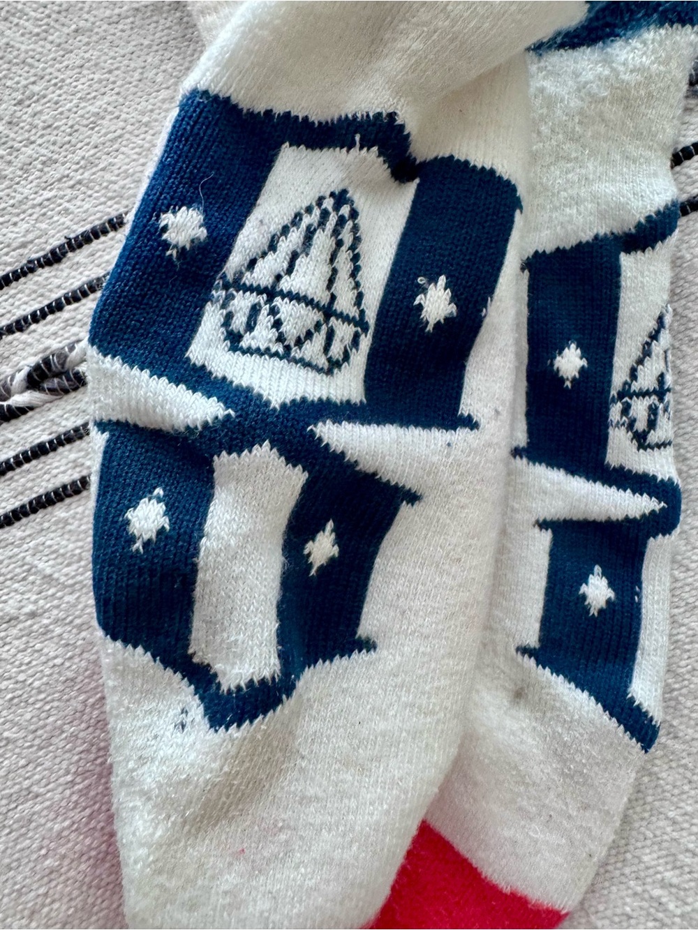 Rebel8 Men's Athletic Crew Socks - Pack of 3 (White, Blue, Red Accents) - Picture 4 of 6